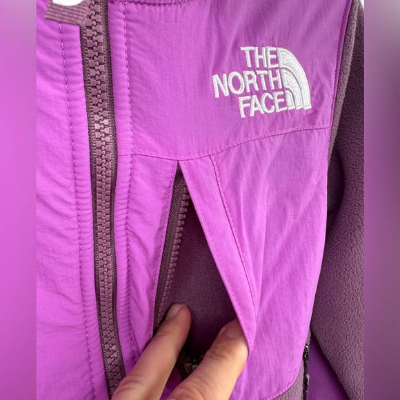 North Face Retro Denali Fleece Jacket Youth Medium 10-12 Purple Zipped Pockets - Picture 5 of 12